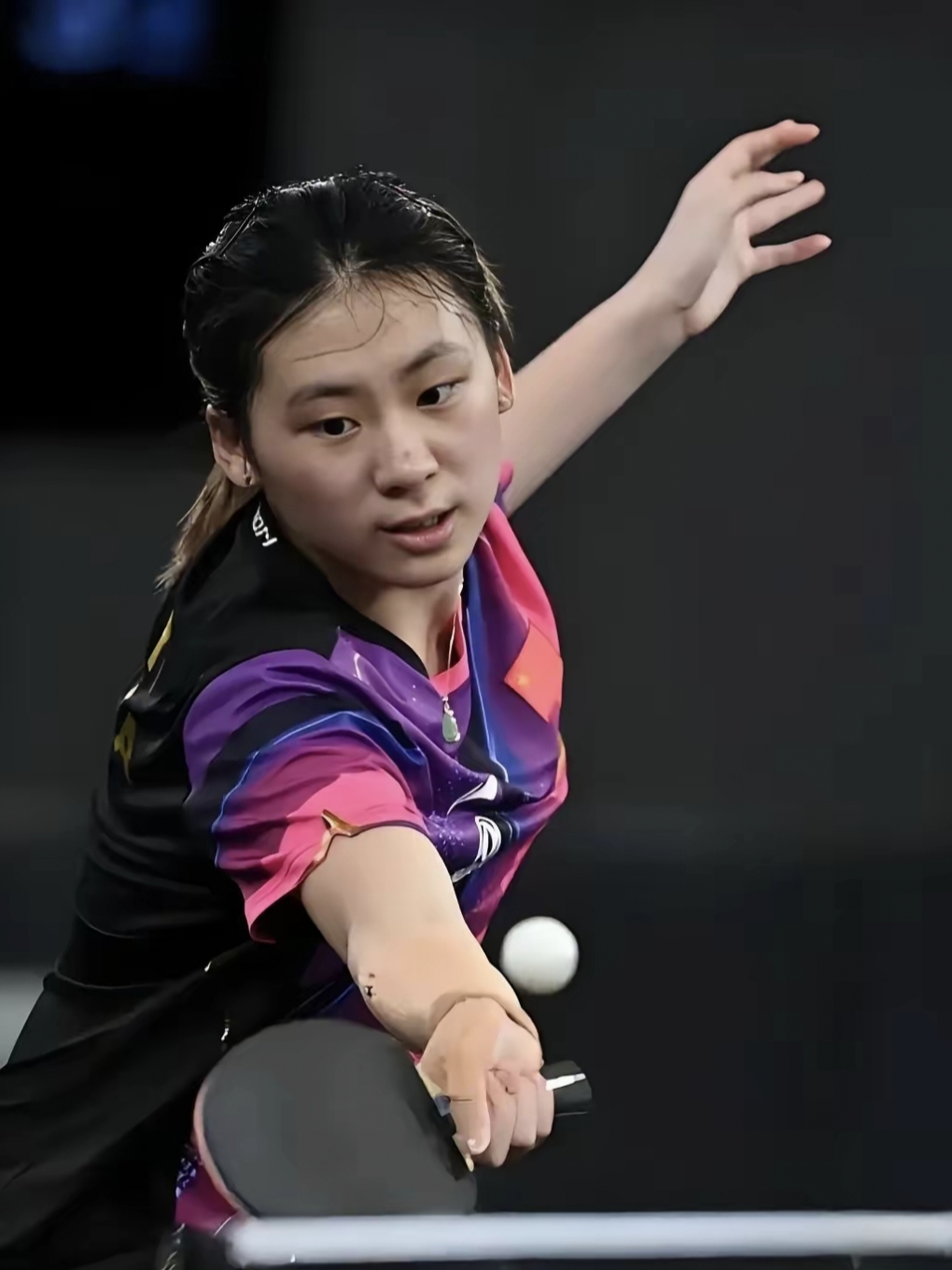 还展现了非 还展现了非