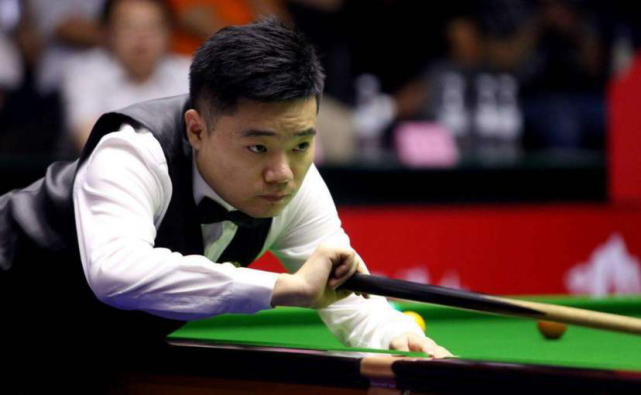 利用紧逼防 利用紧逼防