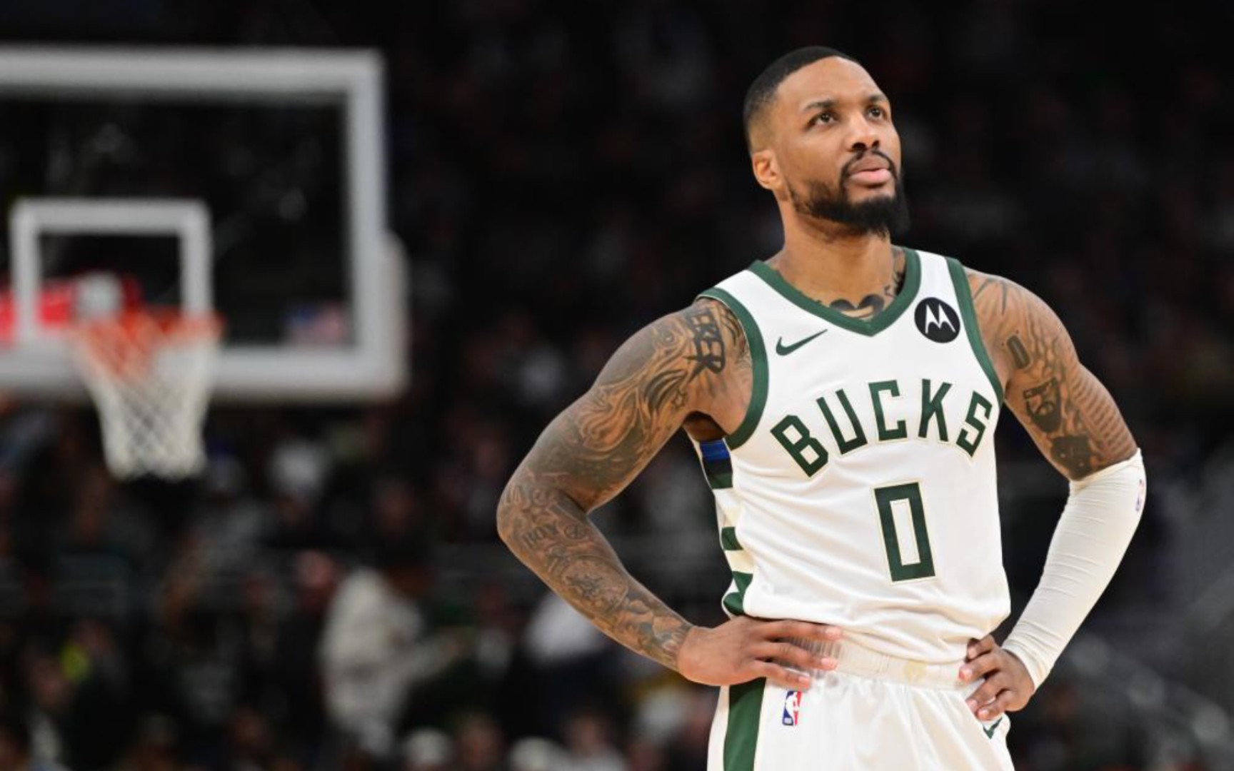 他在场上不 他在场上不