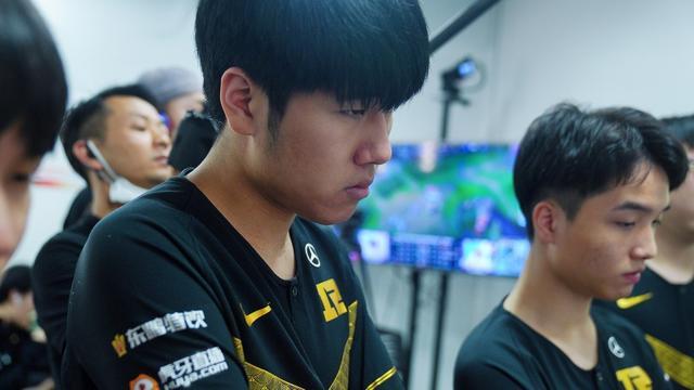 中超第7輪河北隊2-1武漢長江 張威梅開二度並完成絕殺助球隊獲首勝.