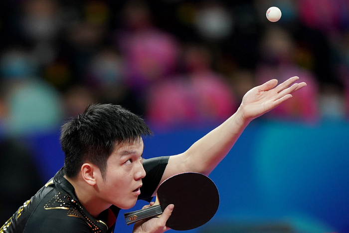 现在效力于 现在效力于