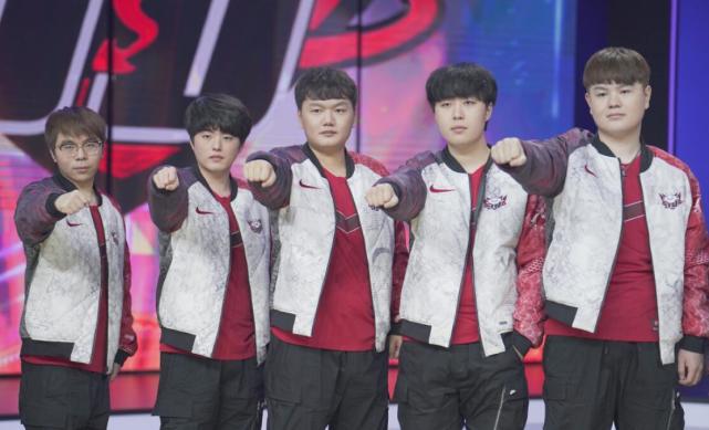 东契奇拿下 东契奇拿下